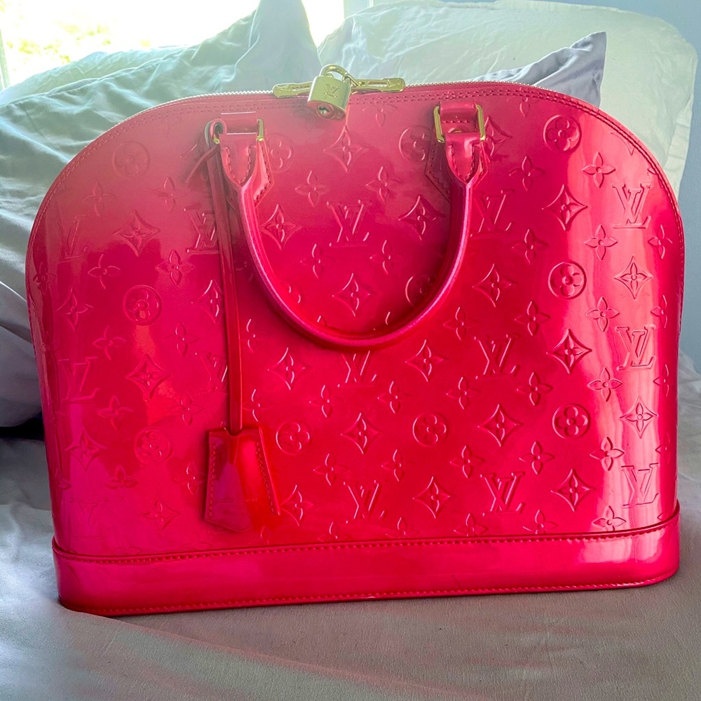 Louis Vuitton Alma GM in Hot Pink